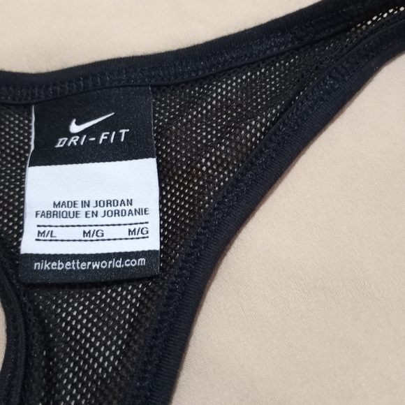 Nike Sport  black top Tank Top/Lace Size M/L - Picture 4 of 7